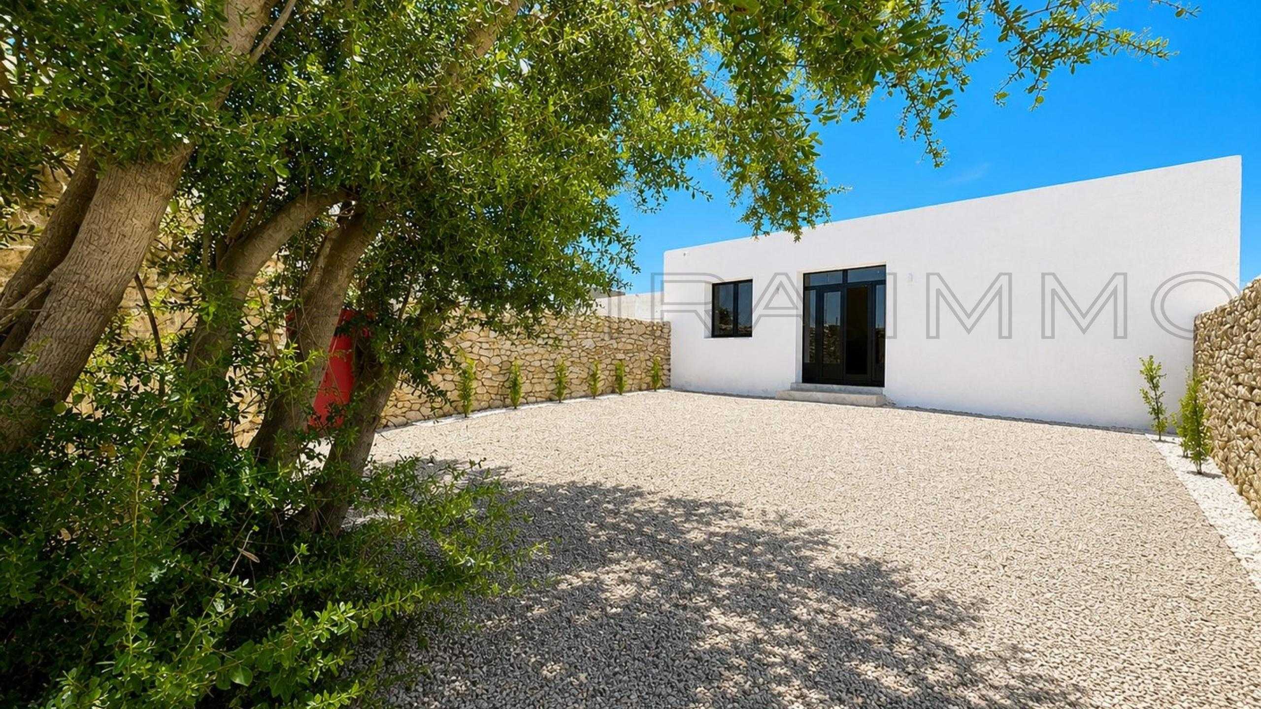 villa de 150 m&sup2; sur un terrain de 650 m&sup2;