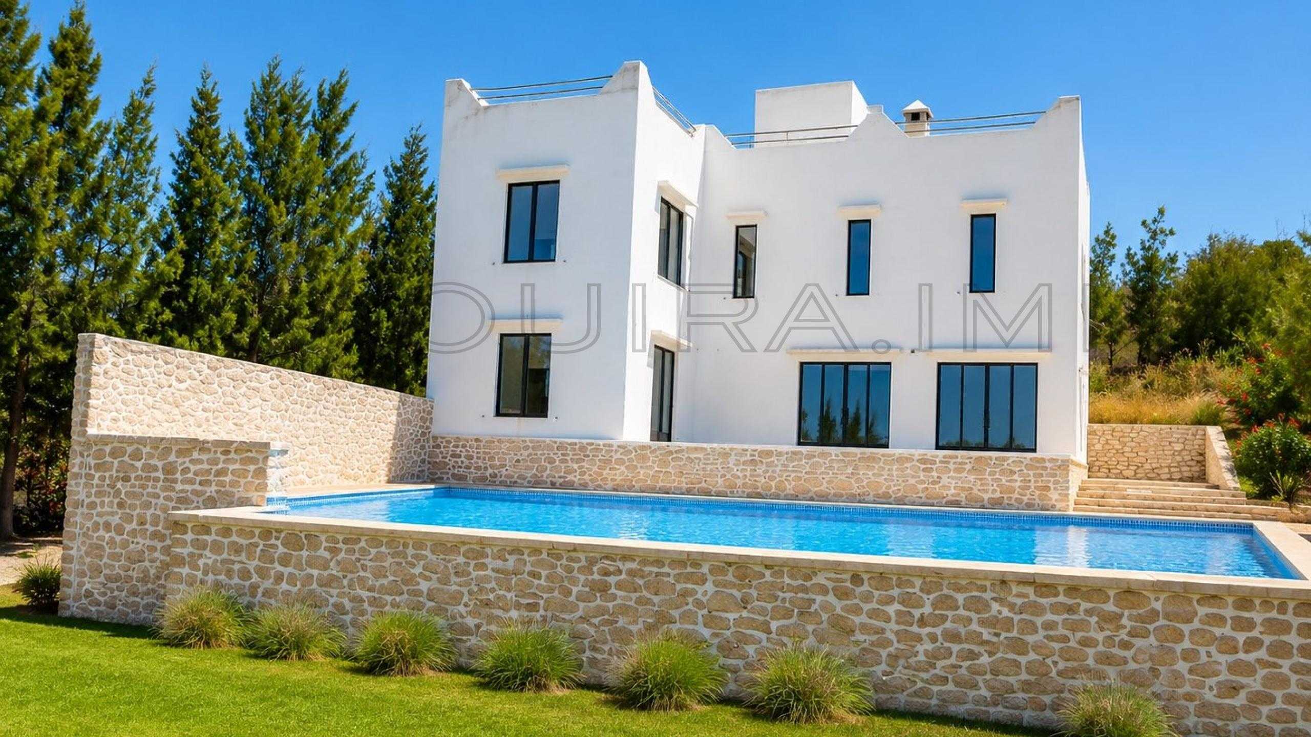 villa avec 5 chambres et 5 salles de bain