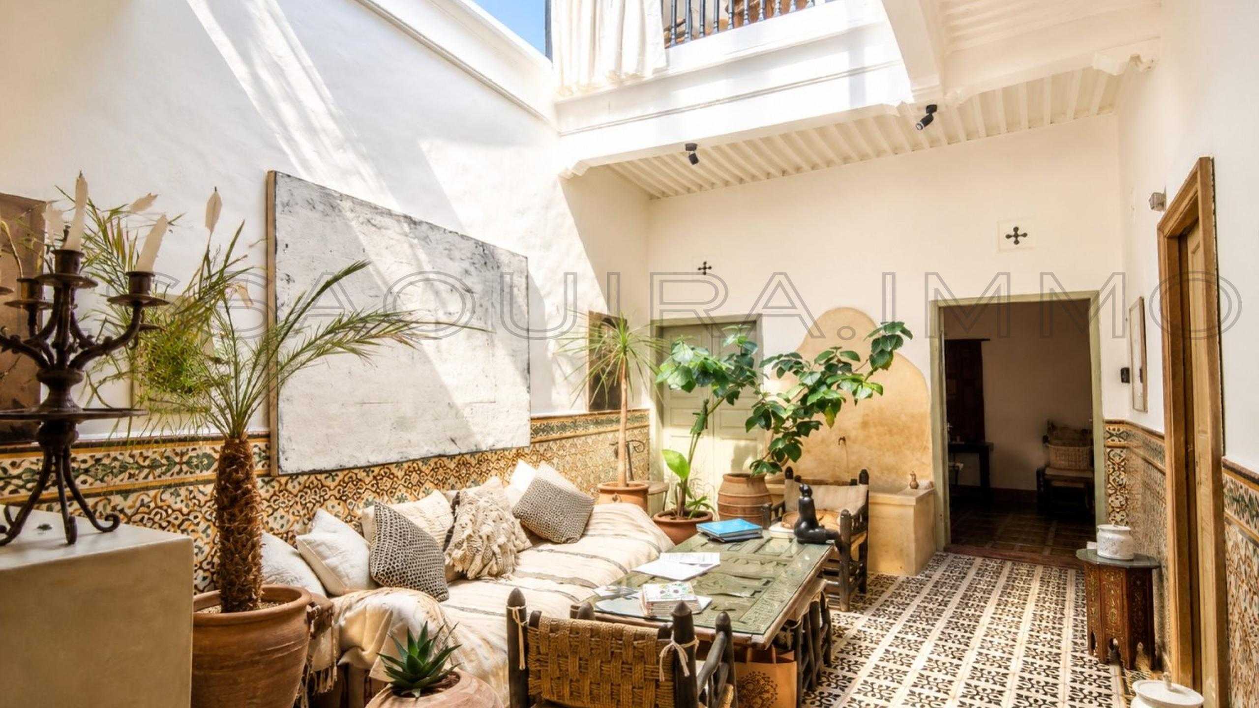 riad avec balcon