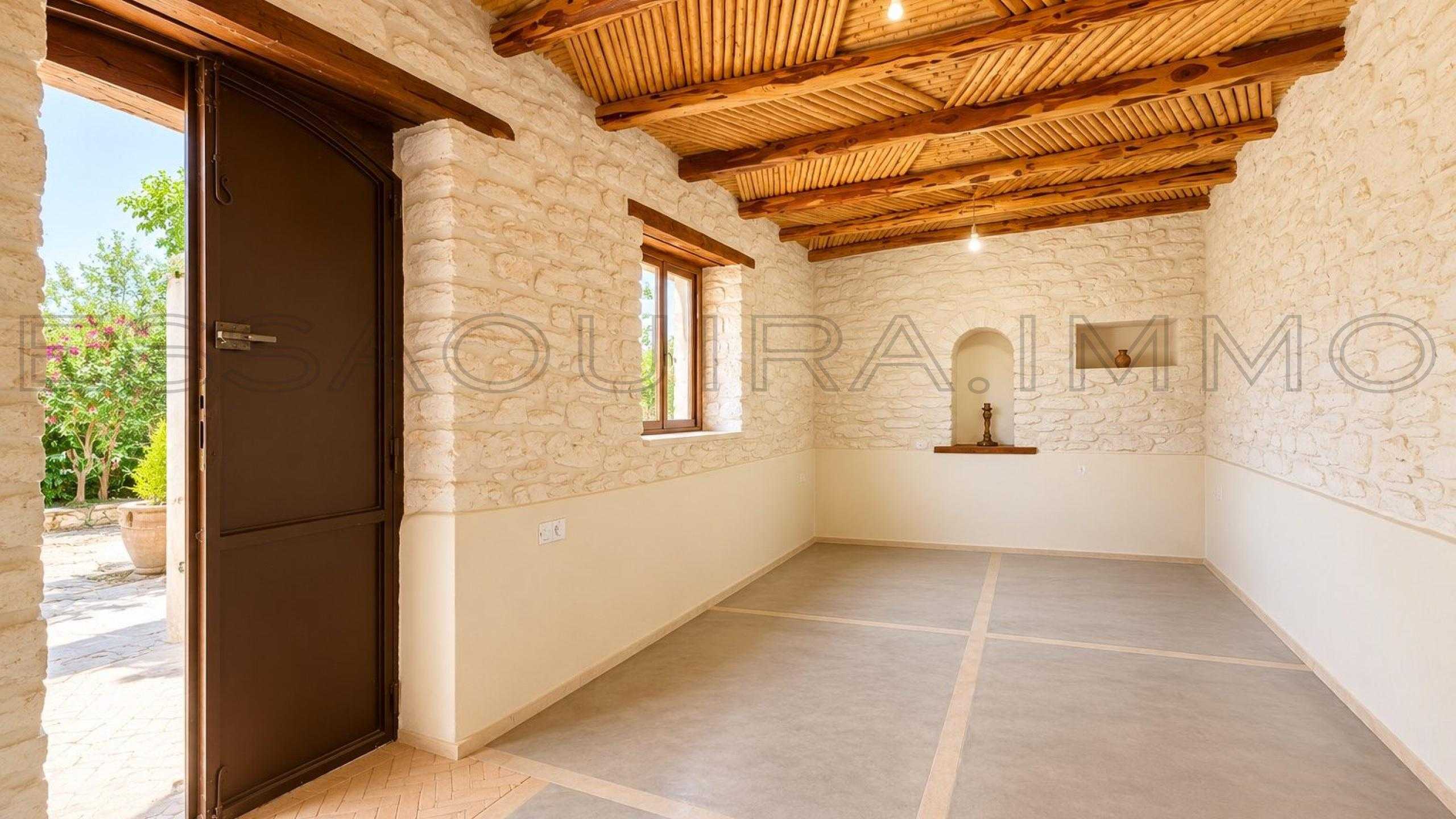 villa de 240 m&sup2; sur un terrain de 1,000 m&sup2;