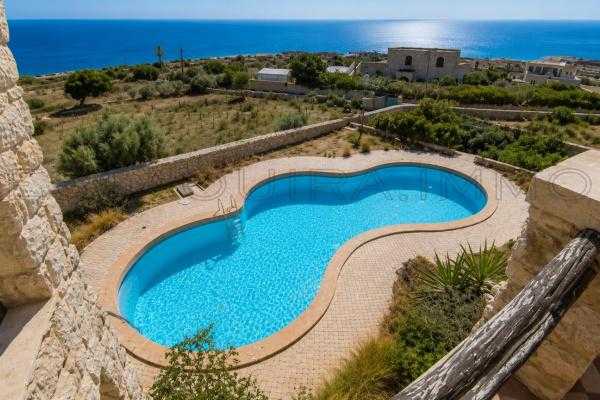 Villa de charme en pierre avec vue mer panoramique