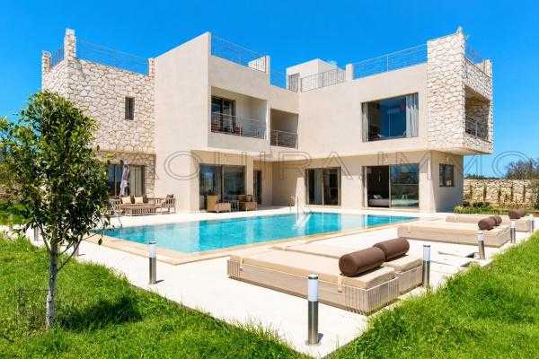 Villa contemporaine de standing – Un véritable havre de paix 