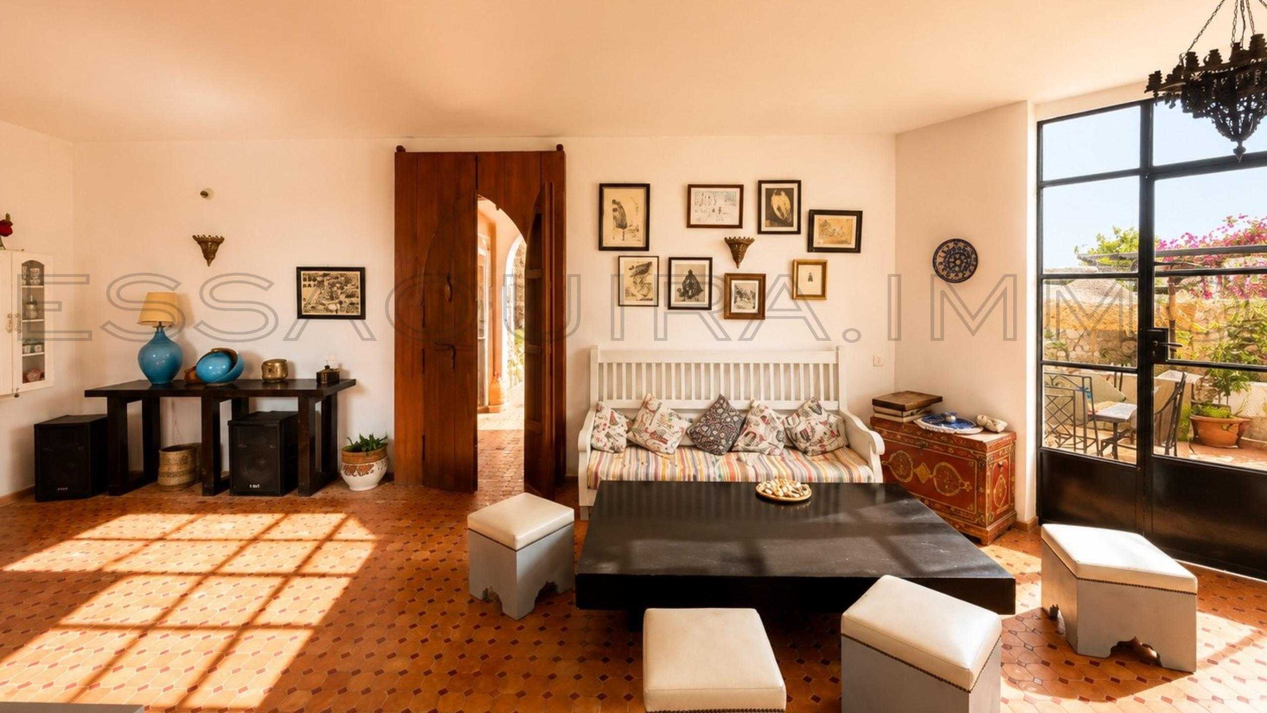 maison d'hôtes avec 6 chambres et 6 salles de bain