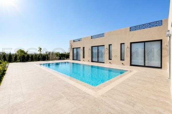 Villa neuve contemporaine meublée