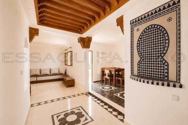 Appartement meublé avec cour privative