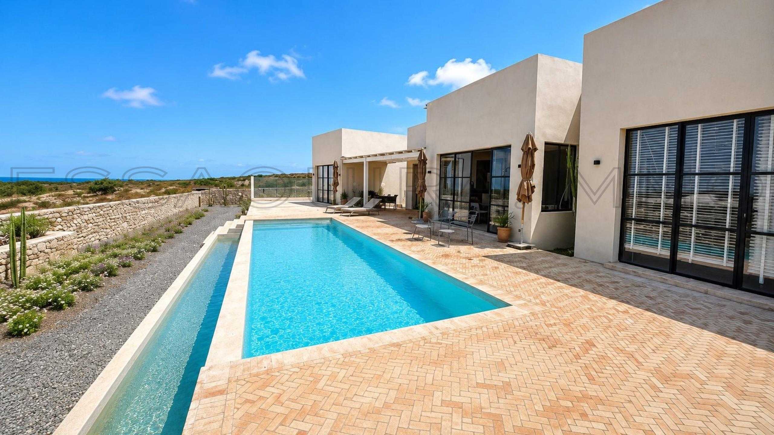 villa avec 3 chambres et 3 salles de bain