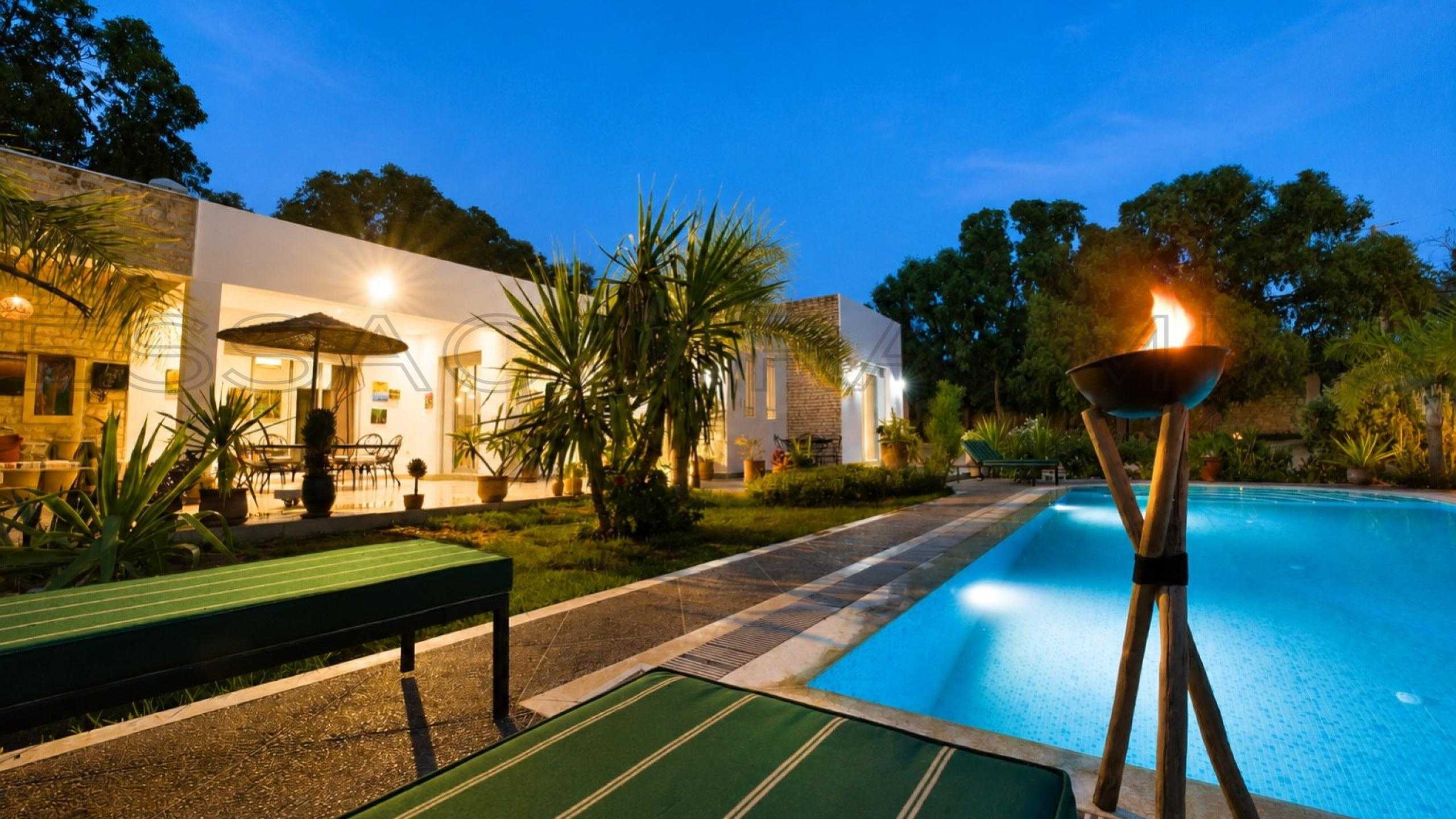 villa de 240 m&sup2; sur un terrain de 2,000 m&sup2;