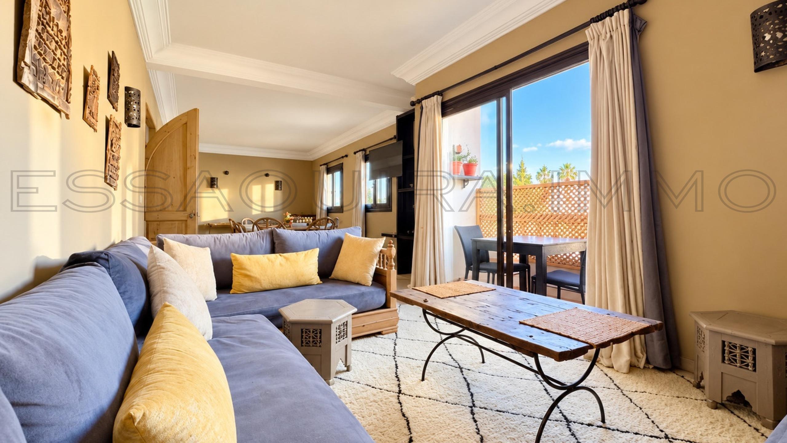 appartement avec 2 chambres et 2 salles de bain