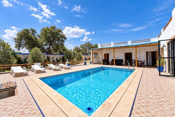Villa style beldi traditionnelle de plain-pied