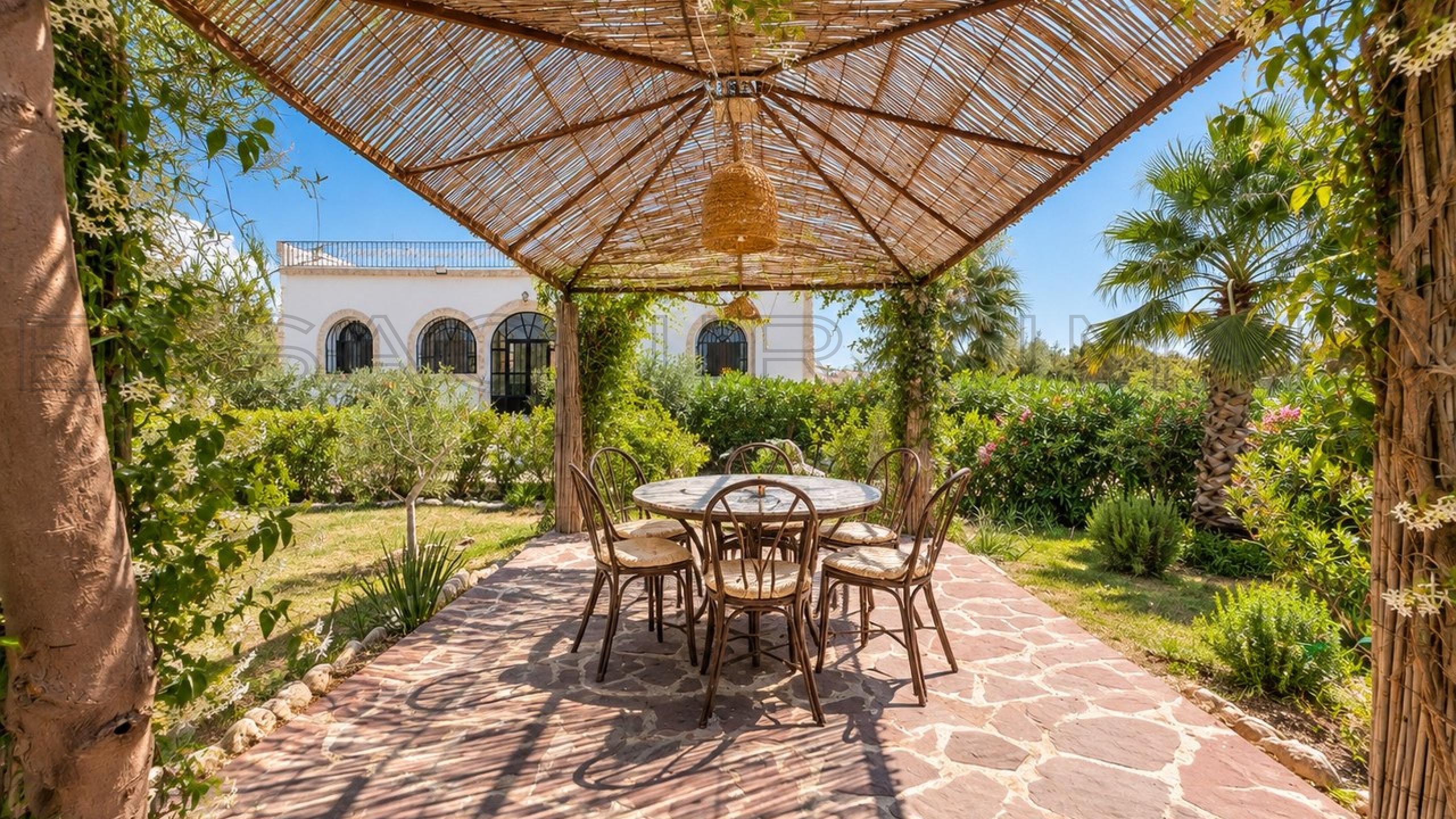 villa avec patio