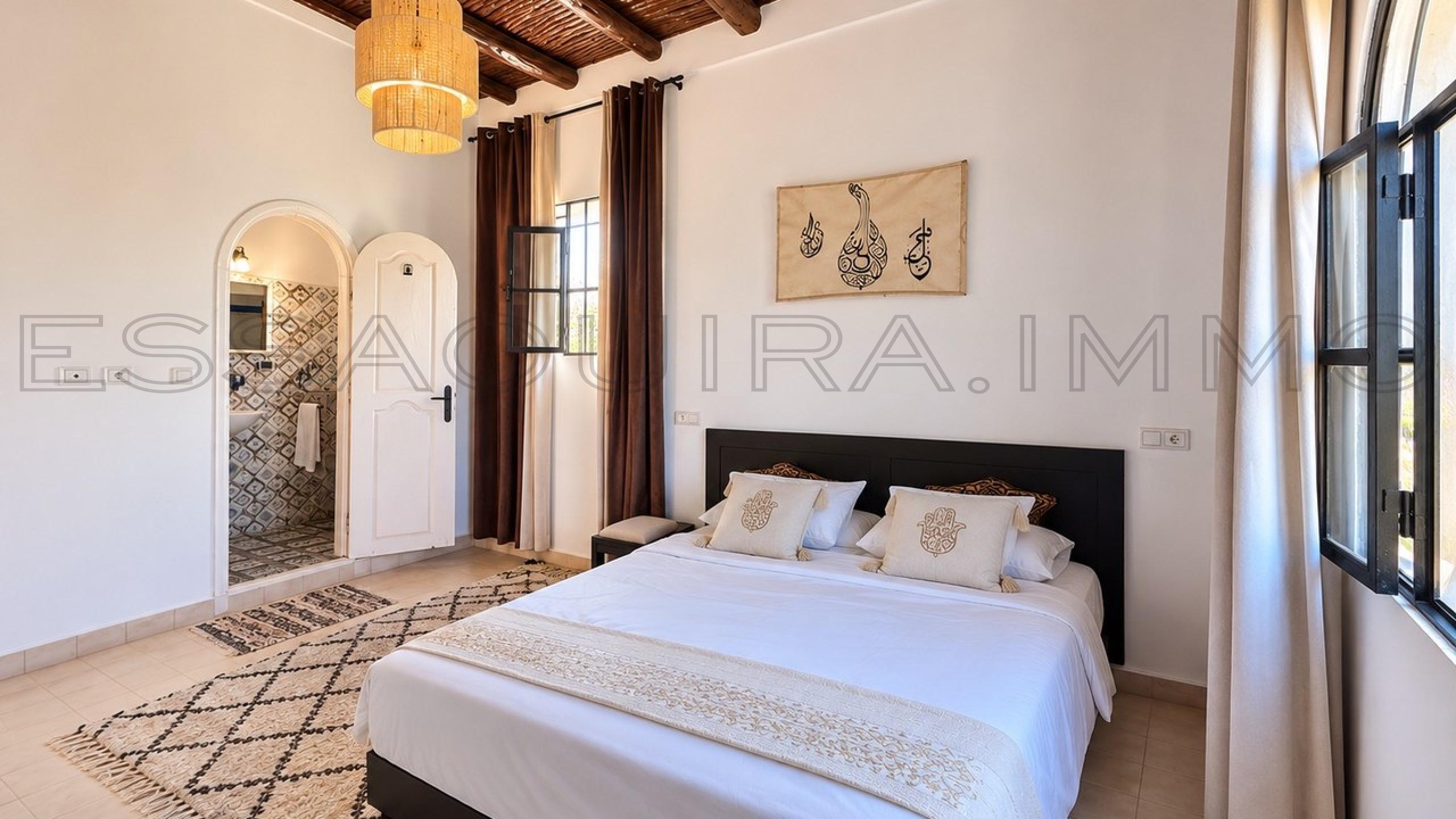 villa de 190 m&sup2; sur un terrain de 3,000 m&sup2;