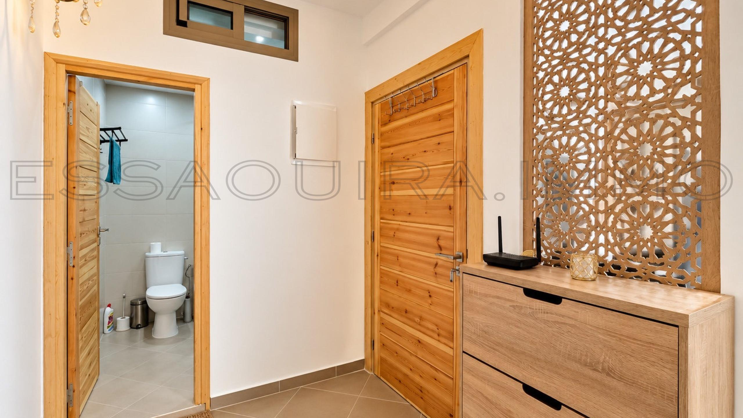 appartement avec 2 chambres et 1 salle de bain