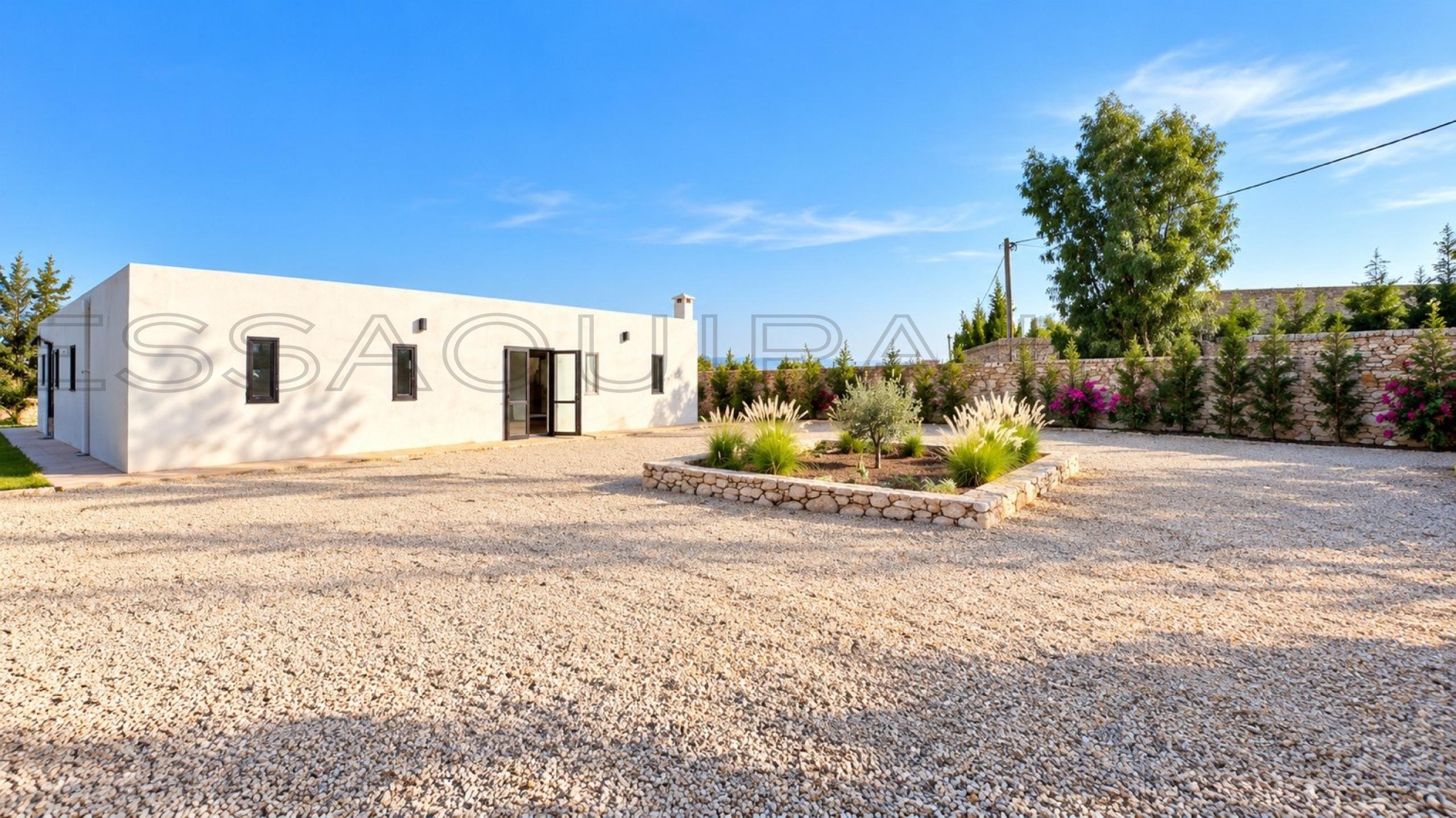 villa référence 2701