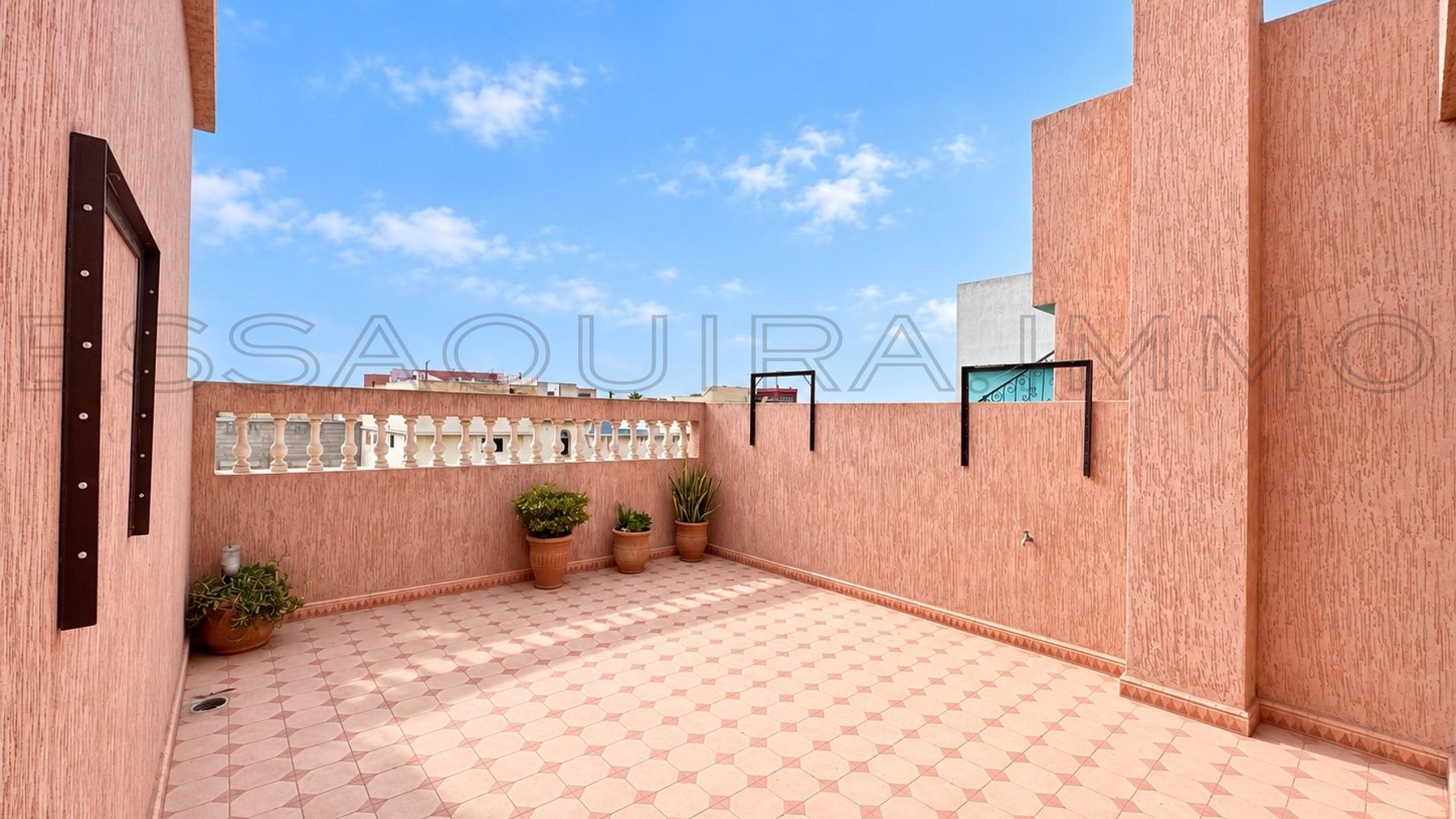 appartement avec réfrigérateur
