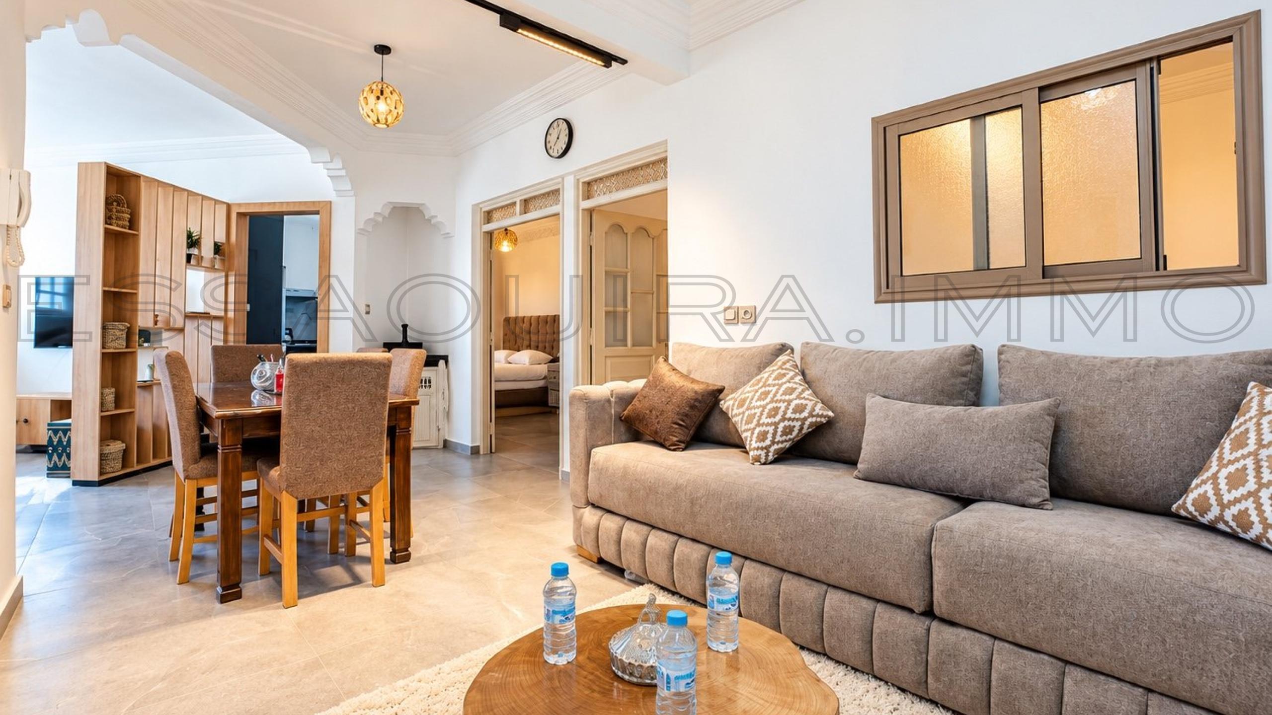 appartement avec 3 chambres et 1 salle de bain