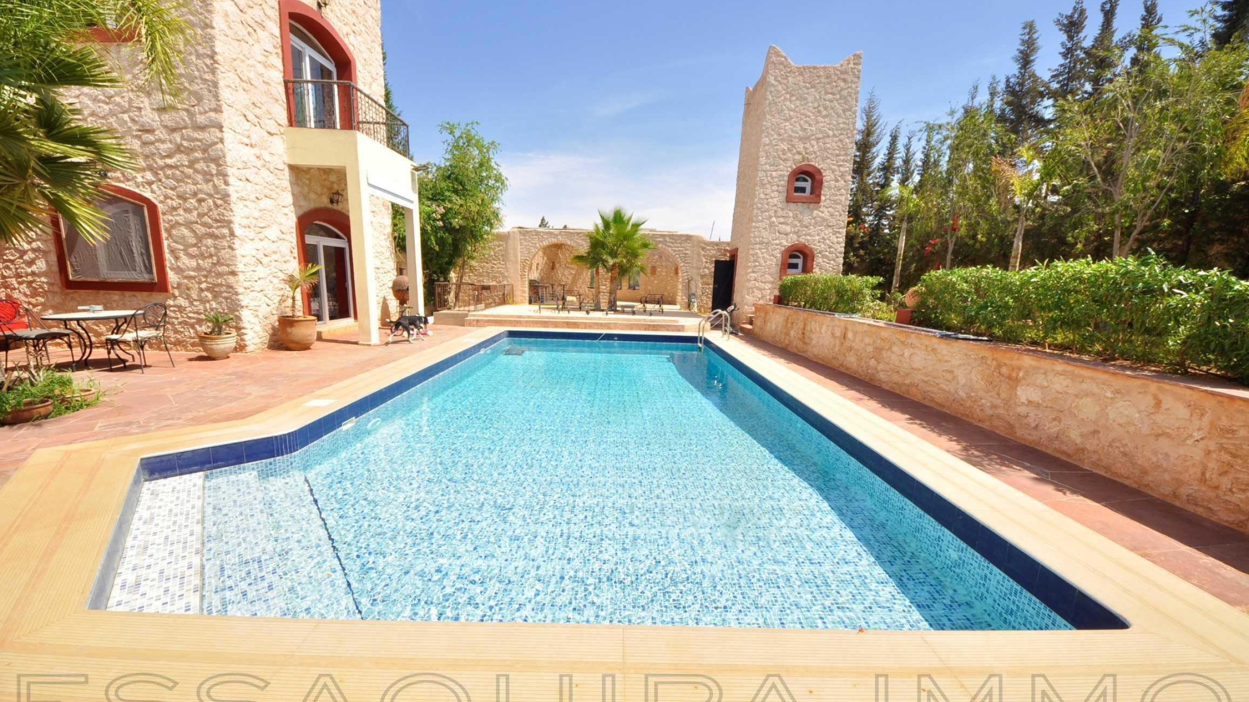 villa à 1 360€ /mois