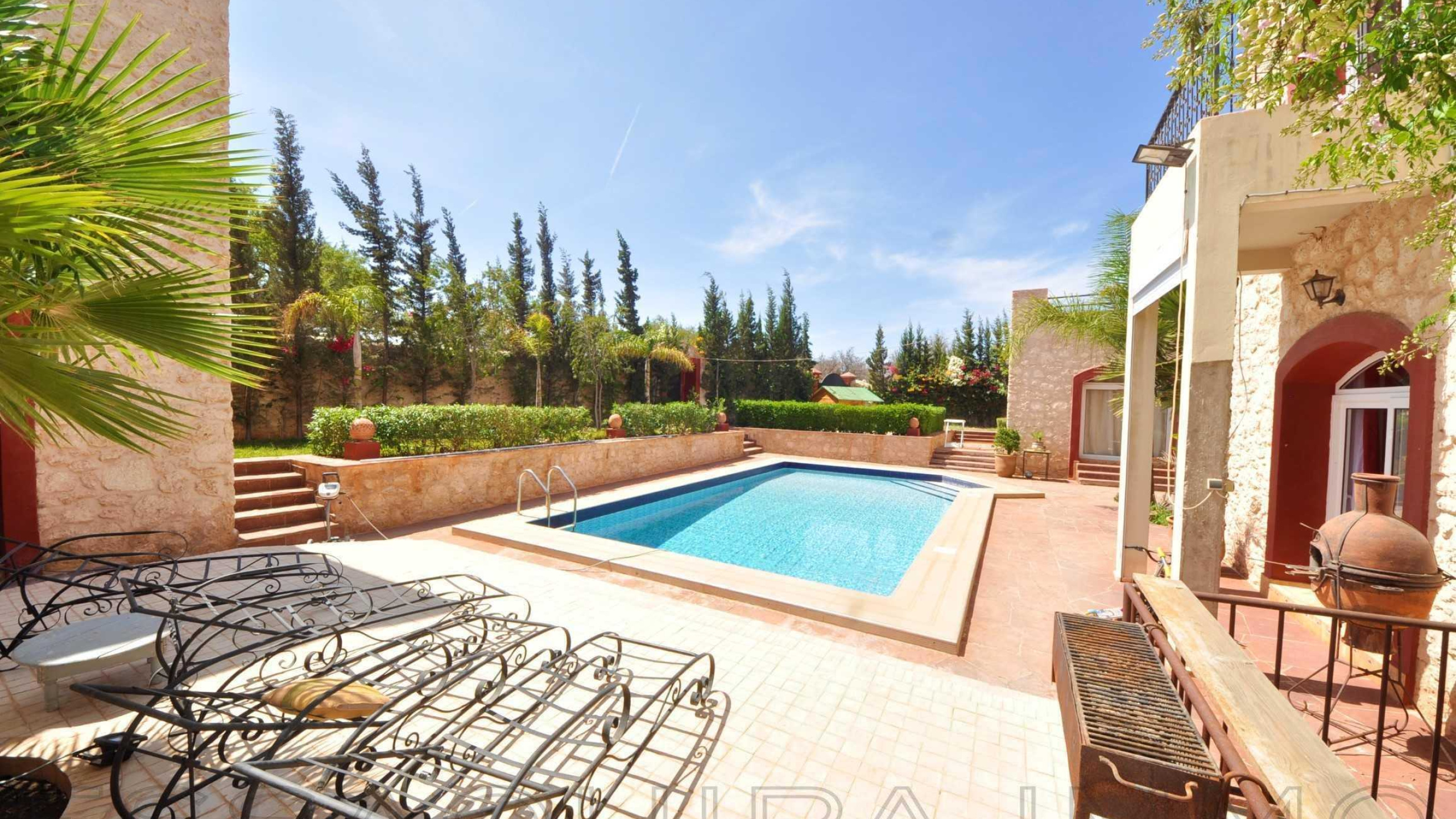 villa à 1 360€ /mois