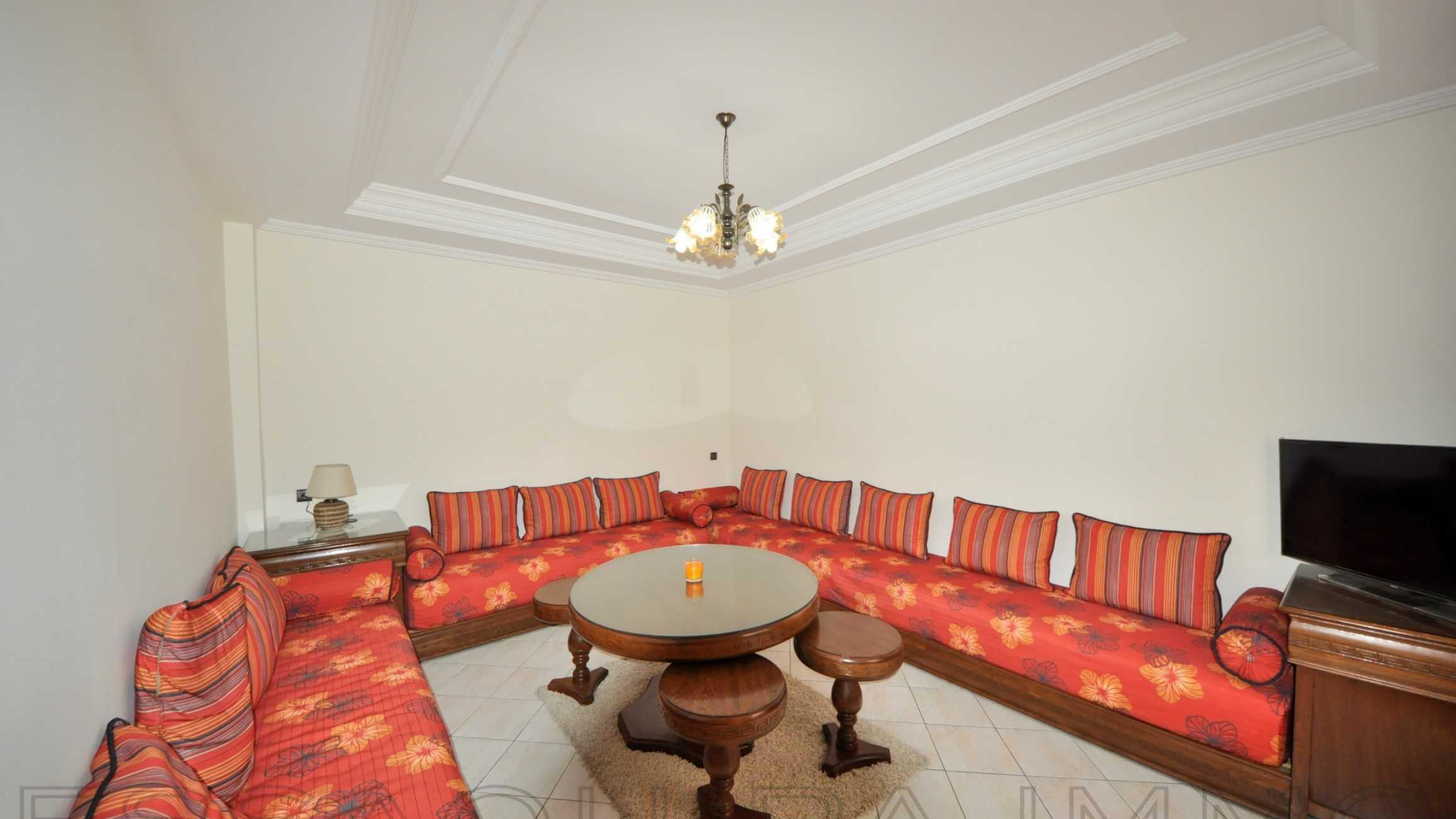 appartement avec 1 chambre et 1 salle de bain