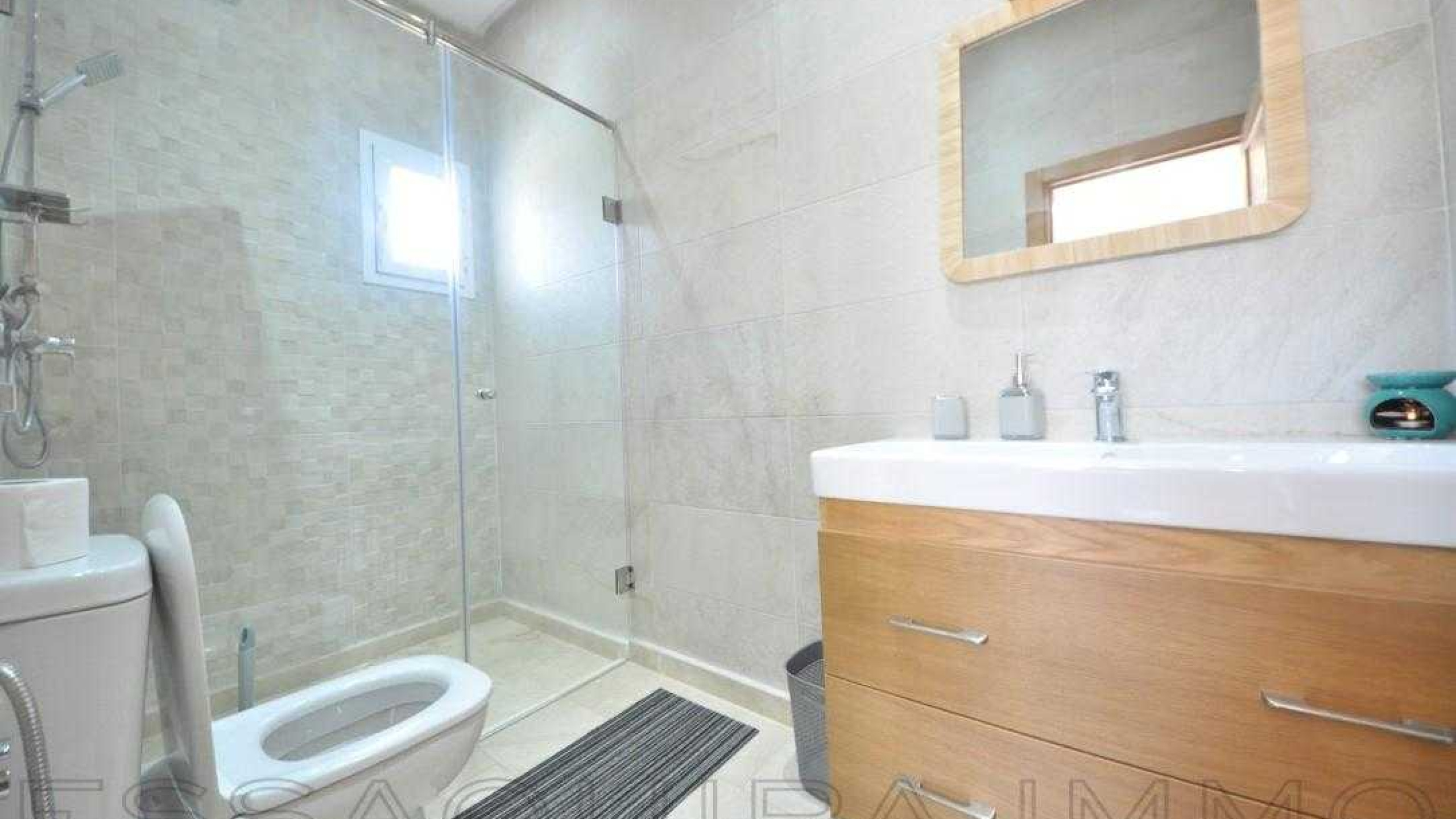villa de 170 m² sur un terrain de 700 m²