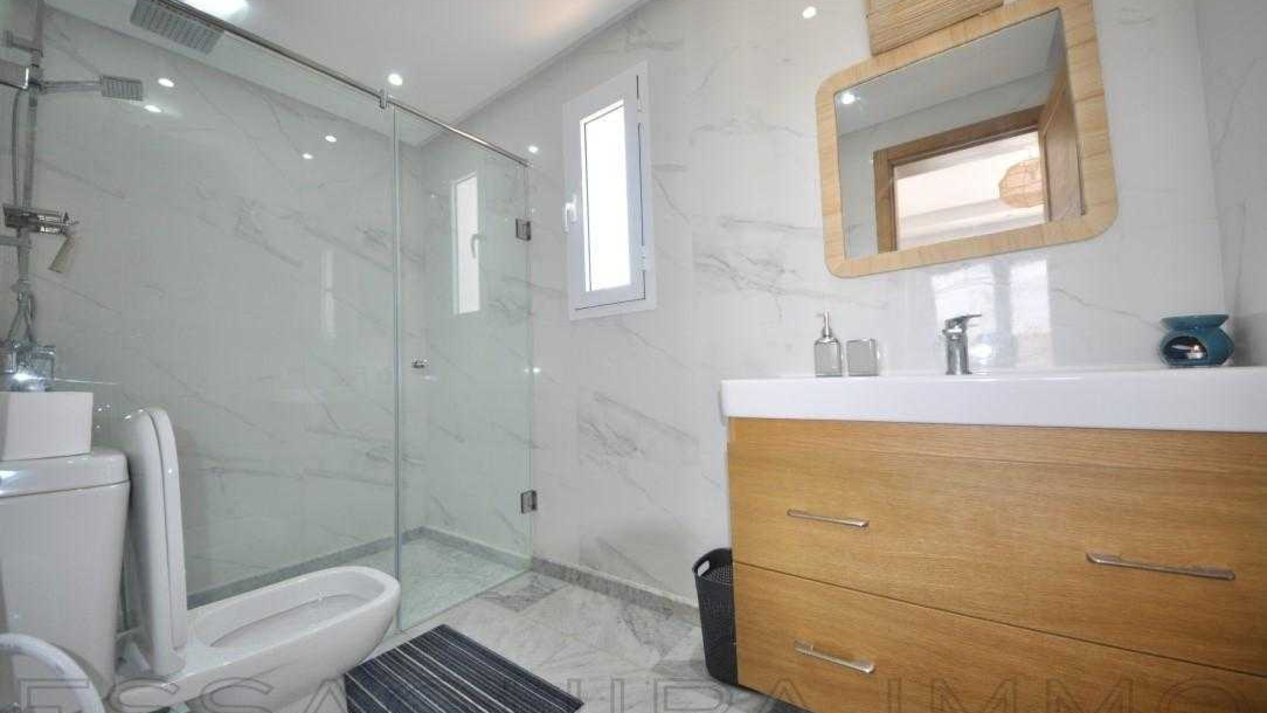 villa avec douche