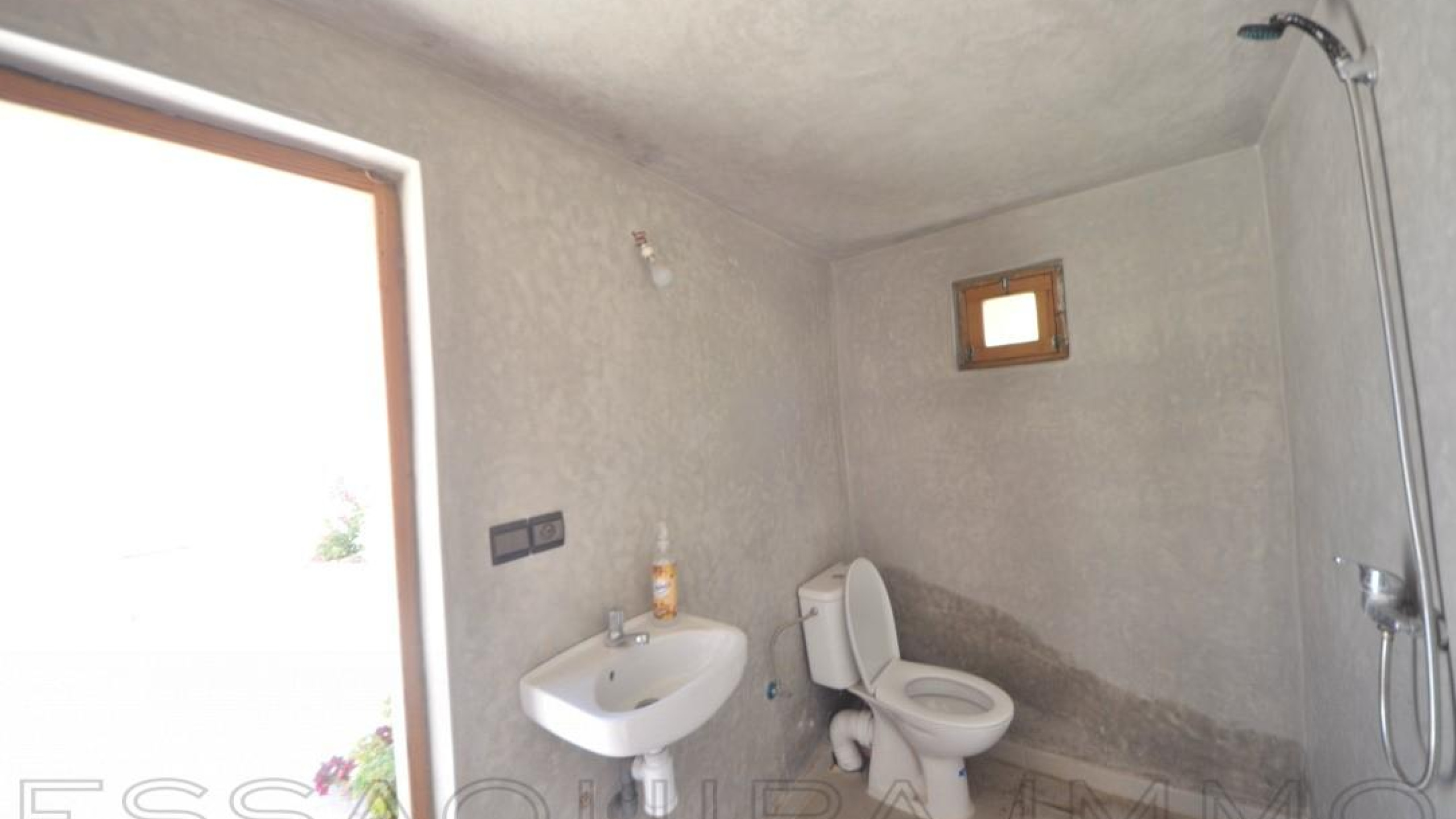 maison de 0 m² sur un terrain de 0 m²