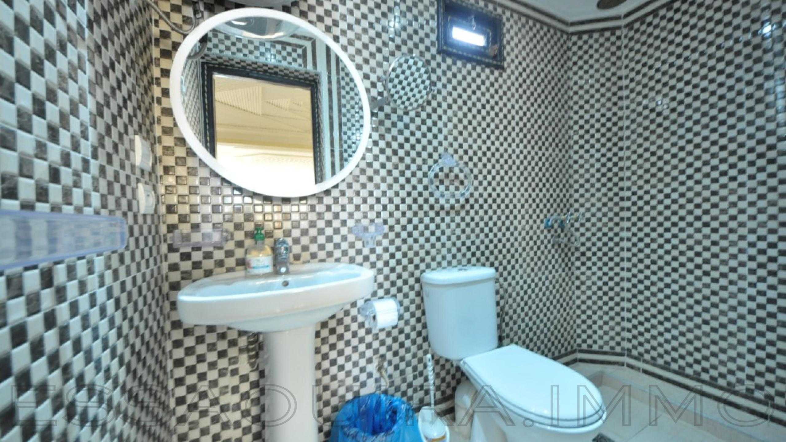 appartement avec réfrigérateur