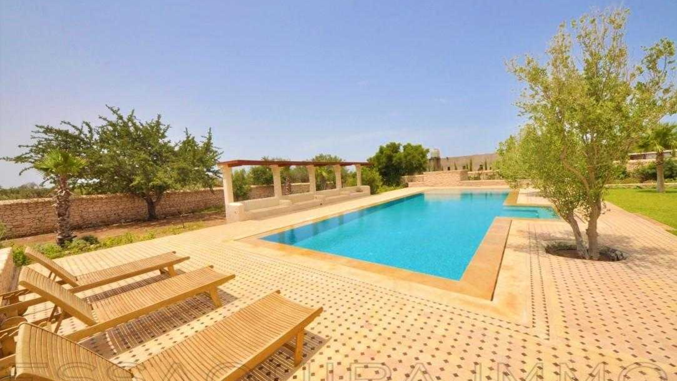 maison d'hôtes à 2 500€ /mois