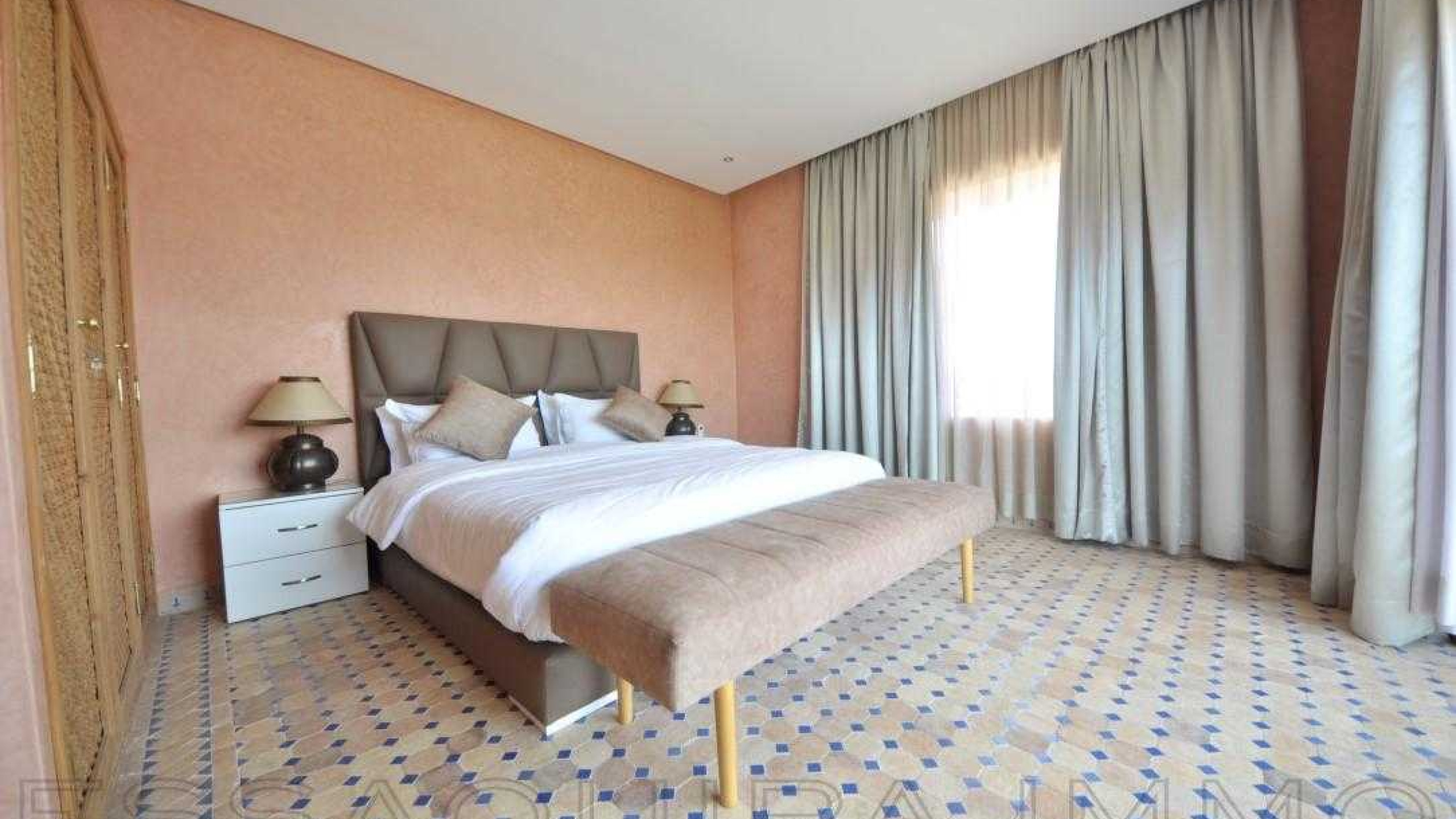 maison d'hôtes à 2 500€ /mois